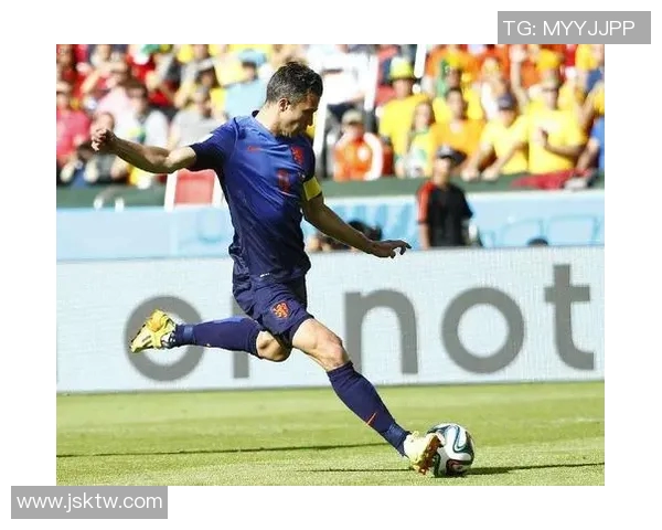 掌握足球明星内切射门技巧提升进攻效率的实用指南