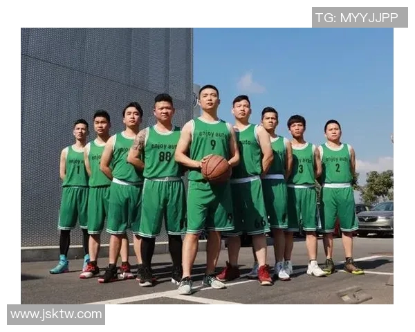 明星云集激情四射娱乐明星篮球赛点燃赛场热情与友谊